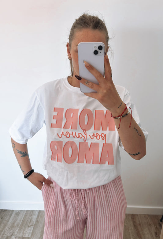 T-shirt More